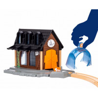 Miniatyr av produktbild för Spooky Train Station delar och tillbehör till skalmodell Bensinstation med verkstad