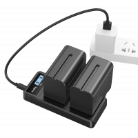 Produktbild för SmallRig 3823 NP-F970 Battery & Charger Kit