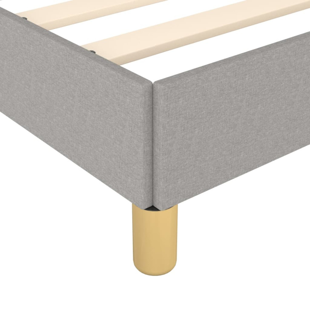 Produktbild för Sängram utan madrass ljusgrå 120x200 cm tyg