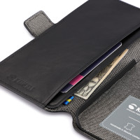 Miniatyr av produktbild för Leather Phone Wallet iPhone 14 Plus Svart