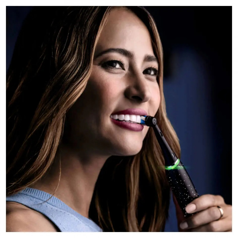 Produktbild för Oral-B iO Series 10 Vuxen Roterande och oscillerande tandborste Svart