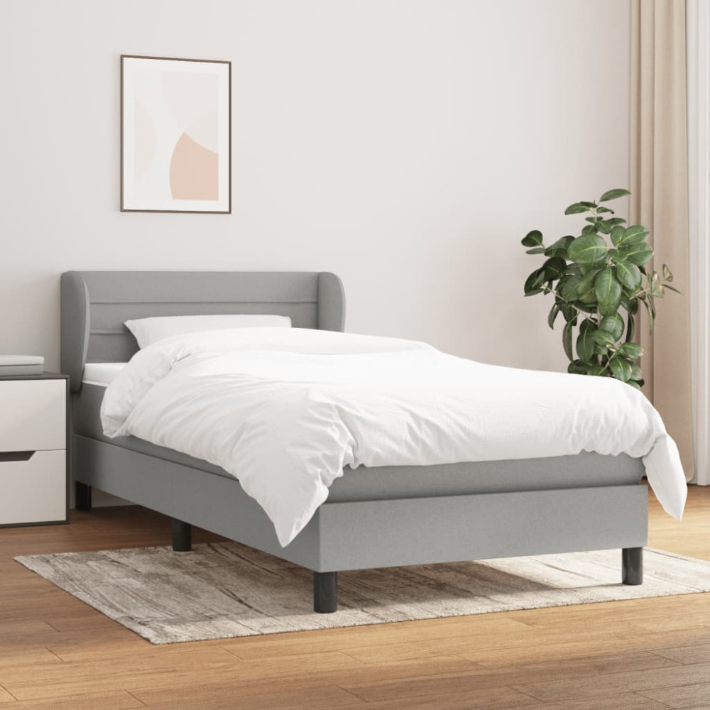 Produktbild för Ramsäng med madrass ljusgrå 100x200 cm tyg