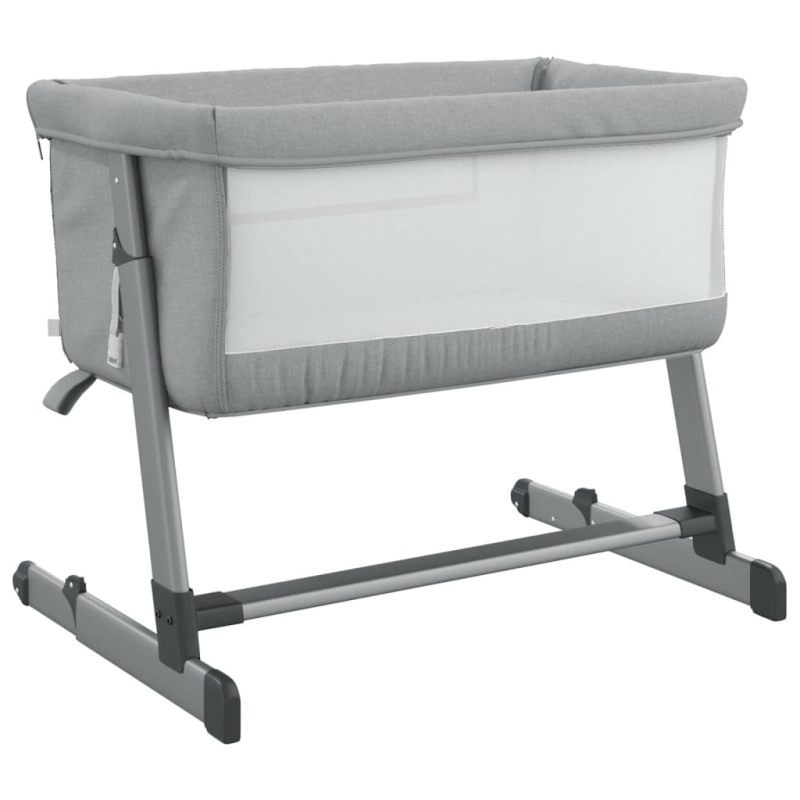 Produktbild för Babysäng med madrass ljusgrå linnetyg