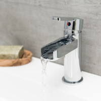 Miniatyr av produktbild för SCHÜTTE Tvättställsblandare med vattenfall NIAGARA