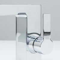 Produktbild för SCHÜTTE Tvättställsblandare LED med vattenfall ORINOCO krom