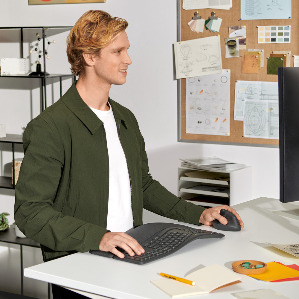 Produktbild för Logitech Lift datormöss vänster hand Trådlös RF + Bluetooth Optisk 4000 DPI