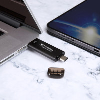 Produktbild för Portabel SSD ESD310C USB-C 512 GB (R1050/W950) Silver