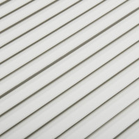 Produktbild för Skåplucka lamelldesign vit 69x59,4 cm massiv furu