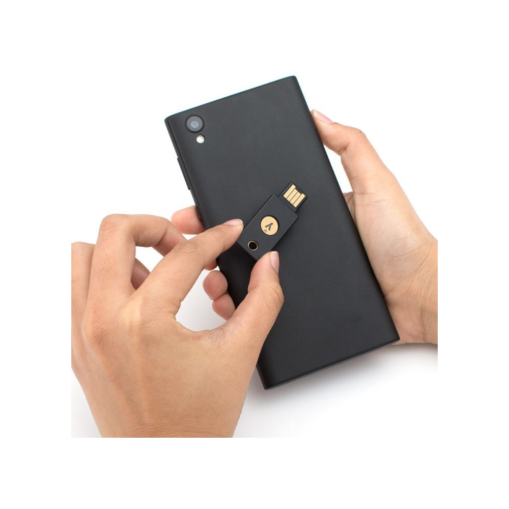 Produktbild för Yubico YubiKey 5 NFC