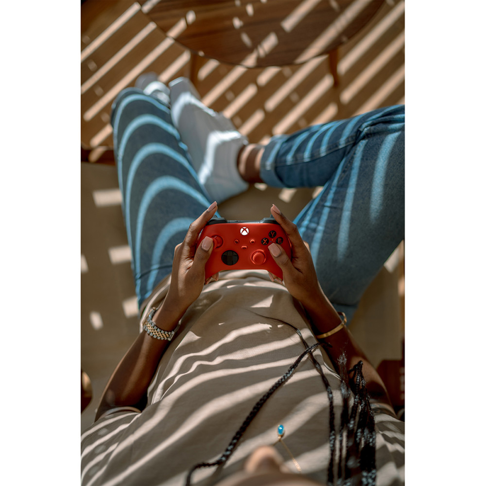 Produktbild för Microsoft Pulse Red Röd Bluetooth/USB Spelplatta Analog / Digital Xbox, Xbox One, Xbox Series S, Xbox Series X