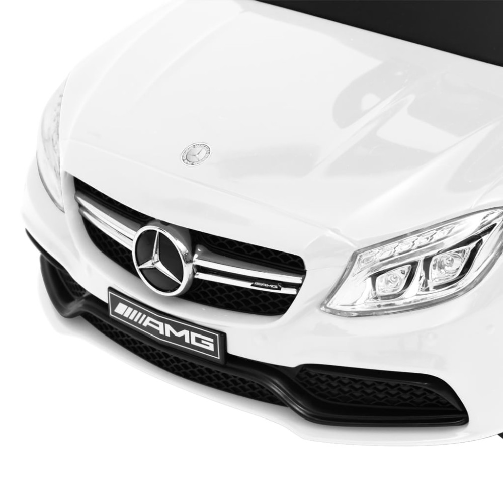 Produktbild för Åkbil Mercedes Benz C63 vit