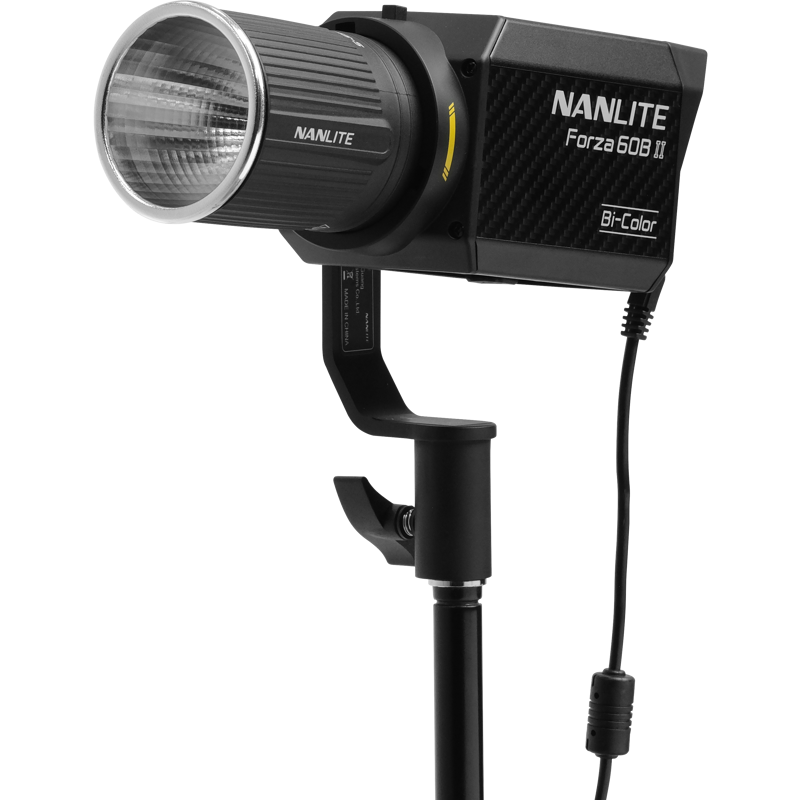 Produktbild för NANLITE Forza 60B II LED Bi-color Spot Light with 19°&36° Projection Attachment