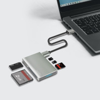 Produktbild för Minneskortsläsare 5-i-1 USB 3.2 Gen 1 5 Gbit/s
