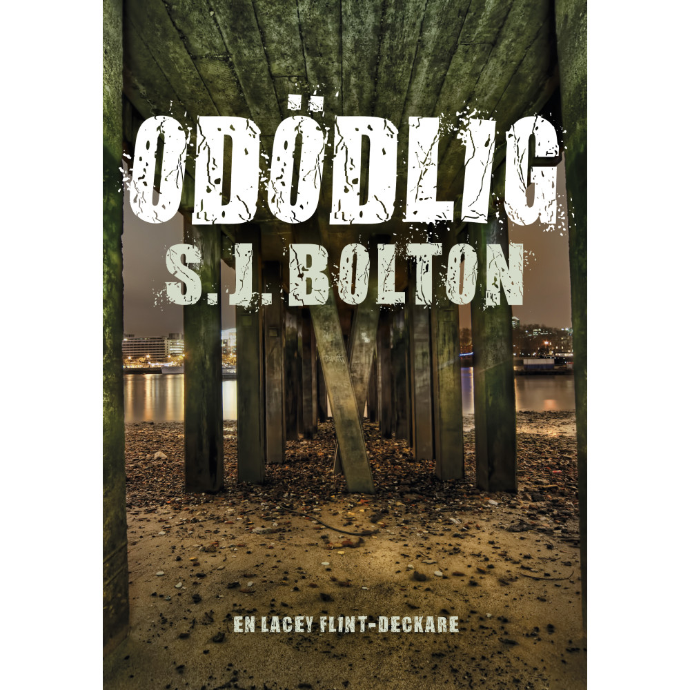 Produktbild för Odödlig (häftad)