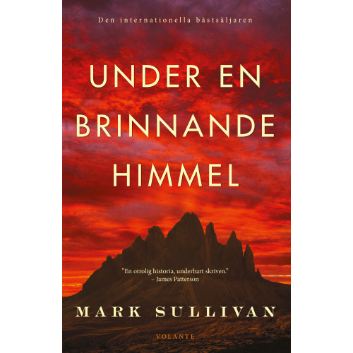 Mark Sullivan Under en brinnande himmel (pocket)