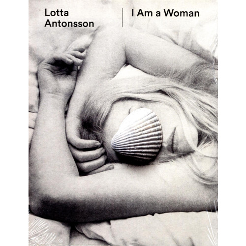 Art and Theory I Am a Woman (bok, danskt band, eng)