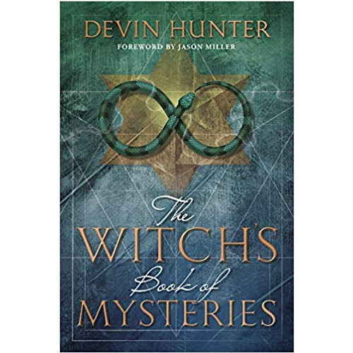 Hunter Devin The Witch's Book of Mysteries (häftad, eng)