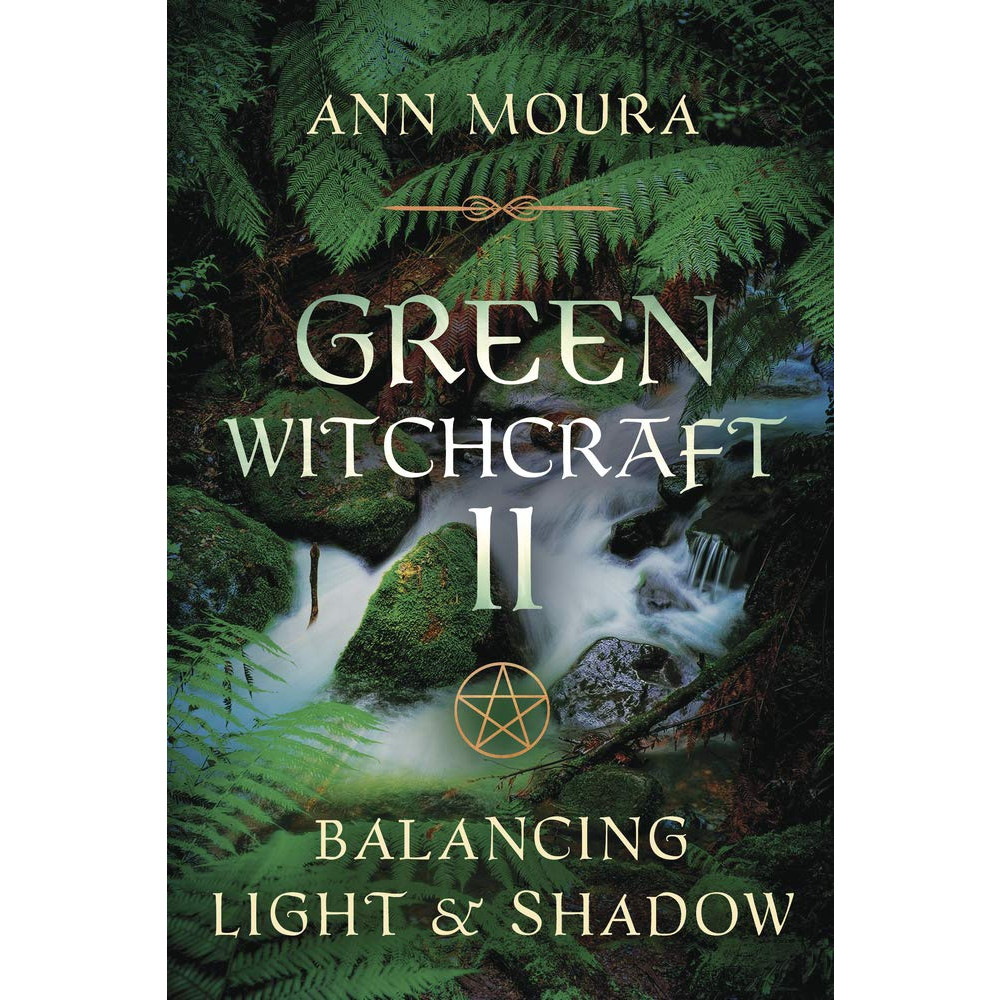 Produktbild för Green witchcraft:balancing light and shadow (häftad, eng)