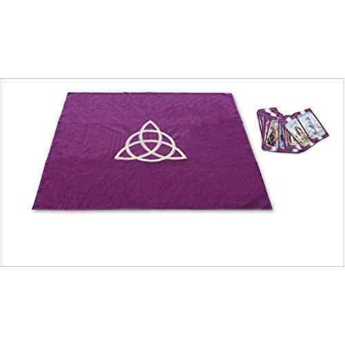Lo Scarabeo Wicca Tarot mat (size 80x80 cm)