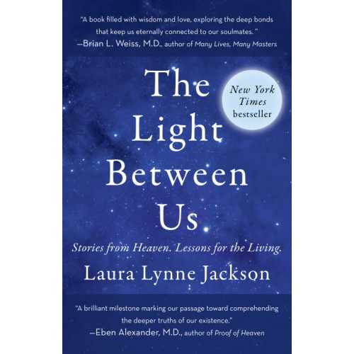 Laura Lynne Jackson The Light Between Us (häftad, eng)