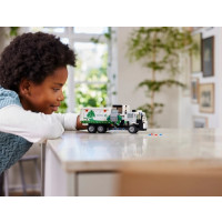 Produktbild för LEGO Technic 42167 - Mack LR Electric Garbage Truck - byggsats