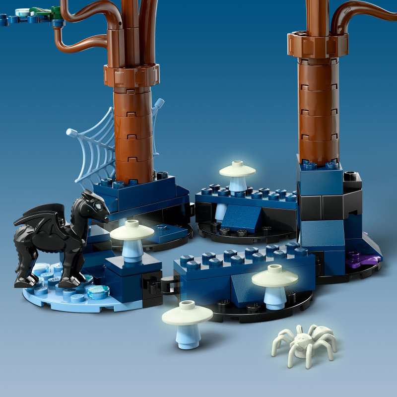 Produktbild för LEGO Den förbjudna skogen: Magiska varelser