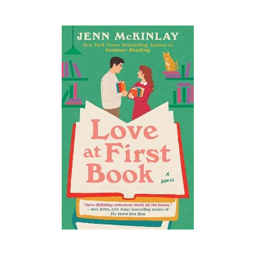 Jenn McKinlay Love at First Book (häftad, eng)