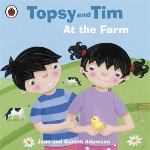 Penguin Random House Children's UK Topsy and Tim: At the Farm (häftad, eng)