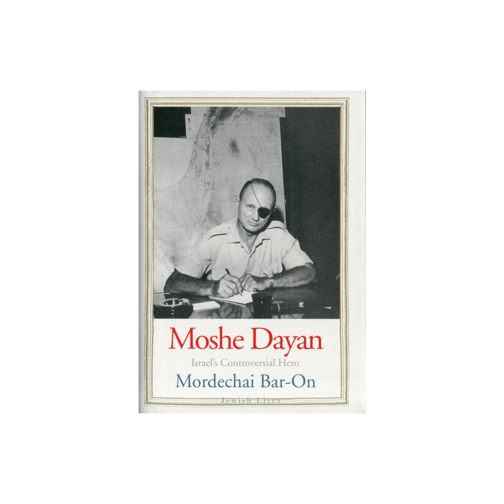 Produktbild för Moshe Dayan (inbunden, eng)