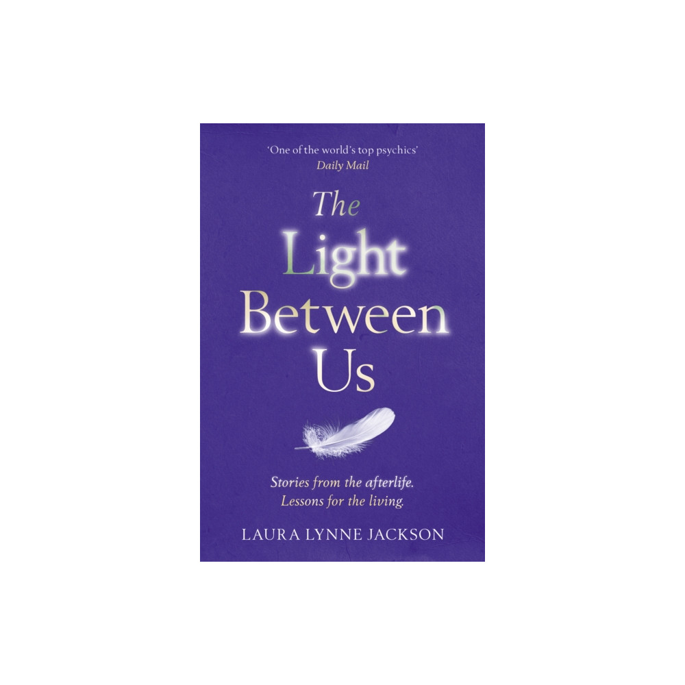 Produktbild för The Light Between Us (häftad, eng)