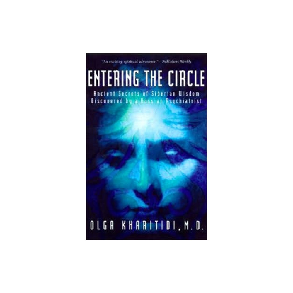 Produktbild för Entering the Circle (häftad, eng)