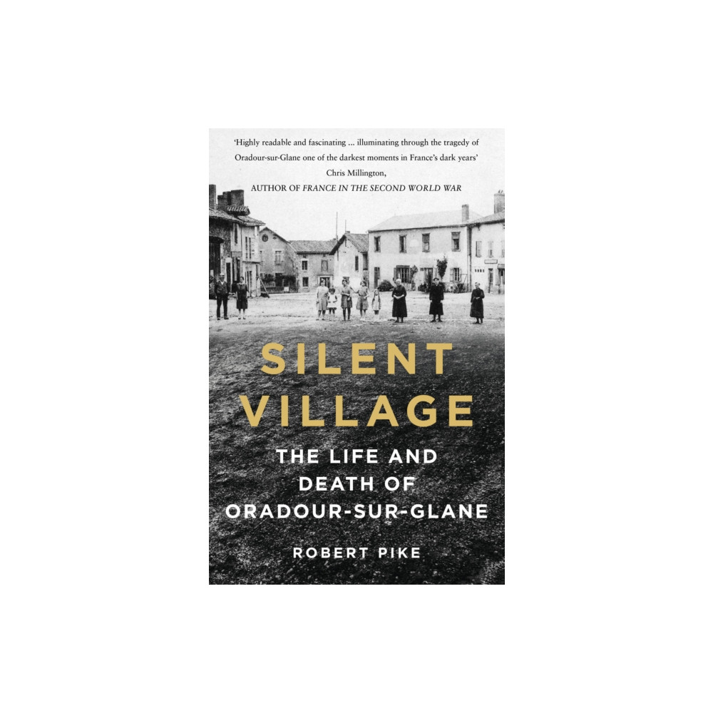 Produktbild för Silent Village (häftad, eng)