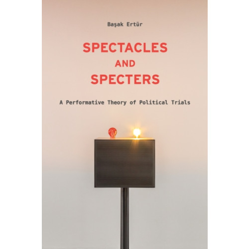 Fordham university press Spectacles and Specters (häftad, eng)