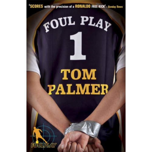 Penguin Random House Children's UK Foul Play (häftad, eng)