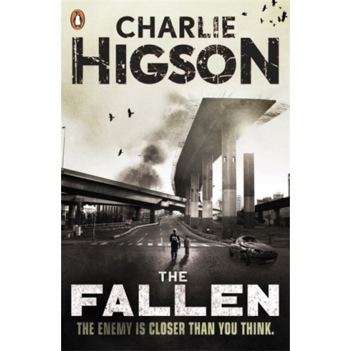 Penguin Random House Children's UK The Fallen (The Enemy Book 5) (häftad, eng)