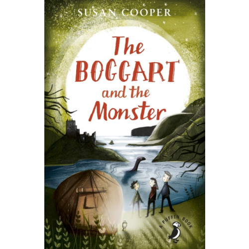 Penguin Random House Children's UK The Boggart And the Monster (häftad, eng)