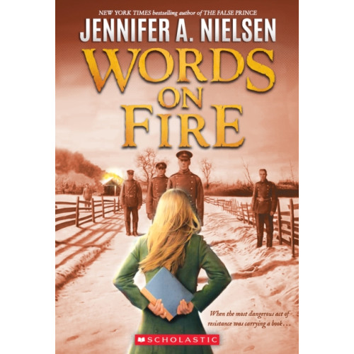 Scholastic Inc. Words on Fire (häftad, eng)