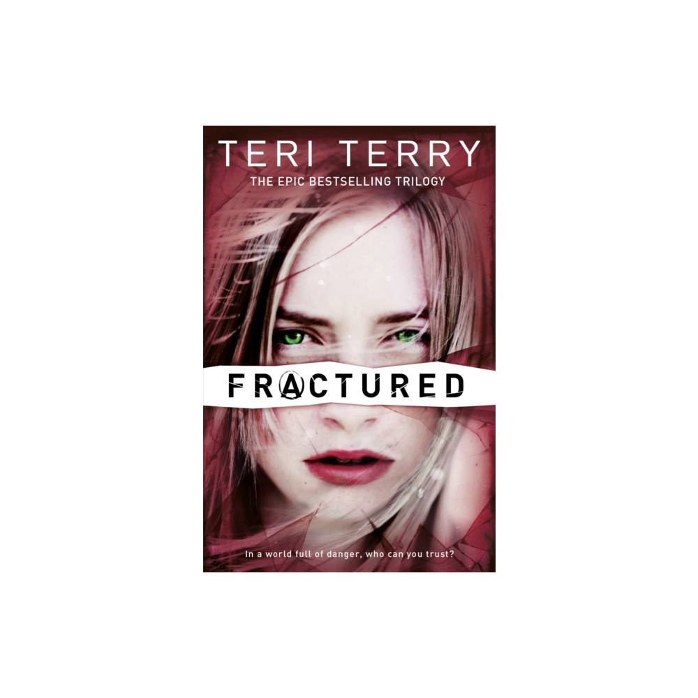 Produktbild för SLATED Trilogy: Fractured (häftad, eng)