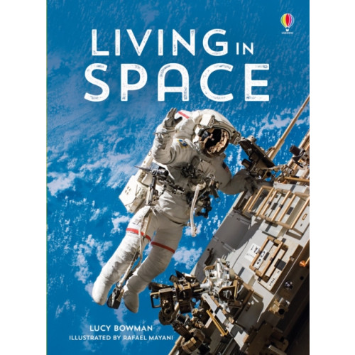 Usborne Publishing Ltd Living in Space (häftad, eng)