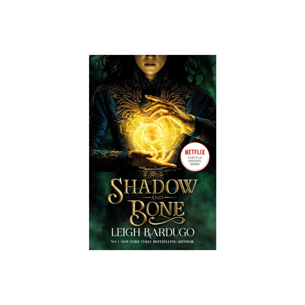 Produktbild för Shadow and Bone: A Netflix Original Series (häftad, eng)