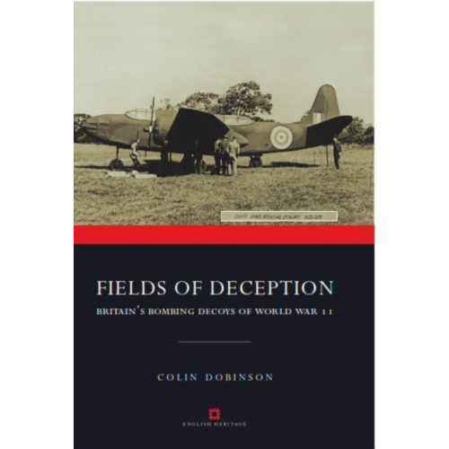 Methuen Publishing Ltd Fields of Deception (häftad, eng)