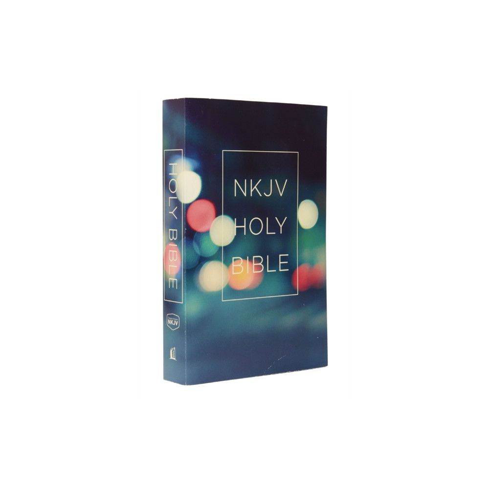 Produktbild för NKJV, Value Outreach Bible, Paperback (häftad, eng)