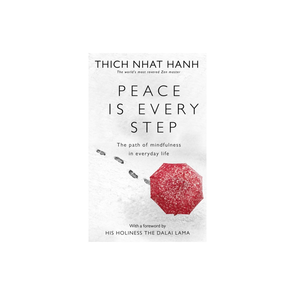 Produktbild för Peace Is Every Step (häftad, eng)