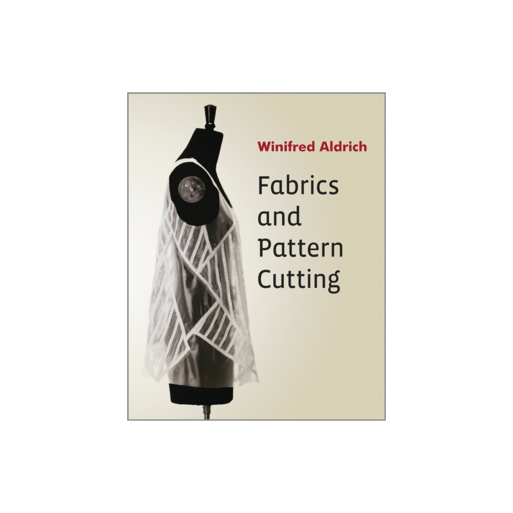 Produktbild för Fabrics and Pattern Cutting (häftad, eng)