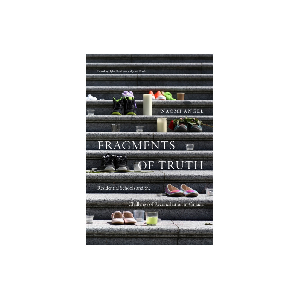 Produktbild för Fragments of Truth (häftad, eng)