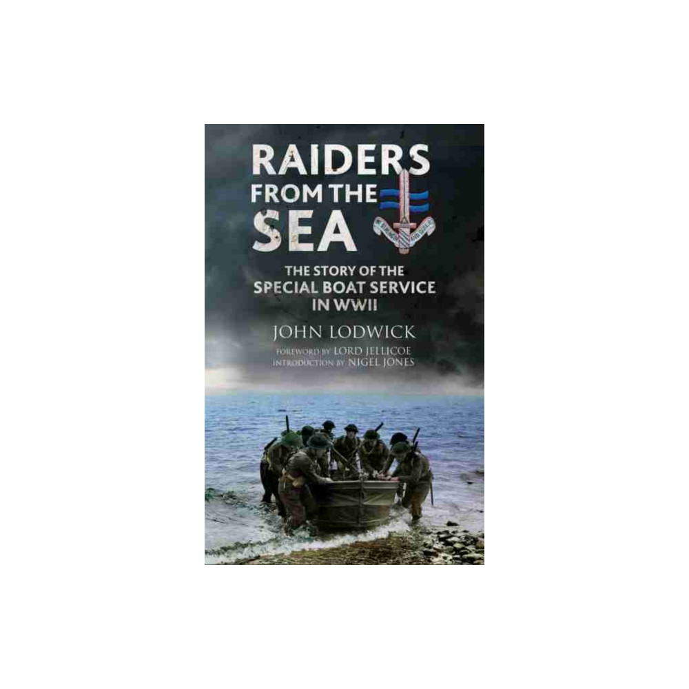 Produktbild för Raiders from the Sea (häftad, eng)