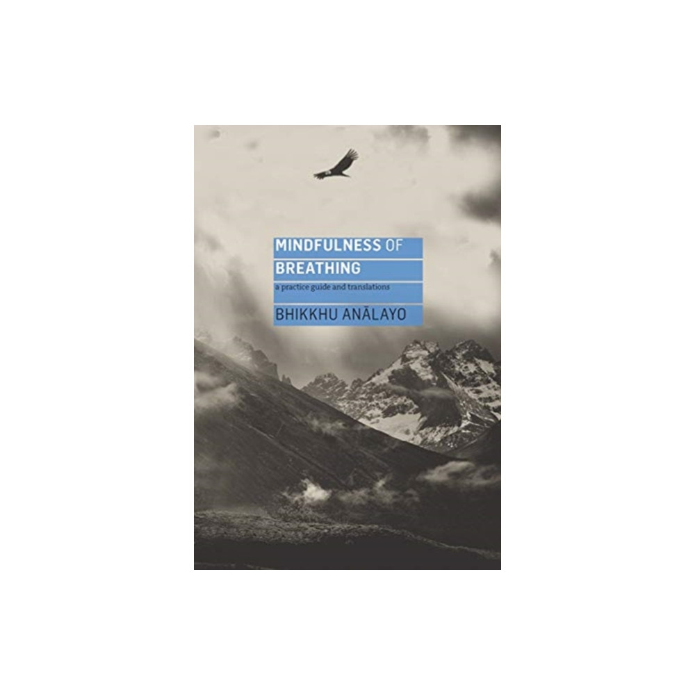 Produktbild för Mindfulness of Breathing (häftad, eng)