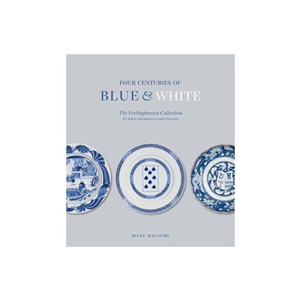Produktbild för Four Centuries of Blue and White (inbunden, eng)