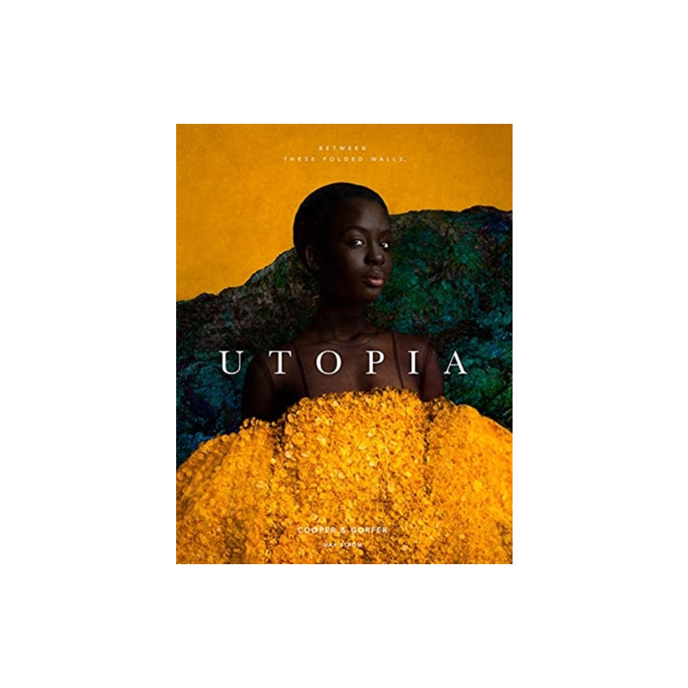 Produktbild för Cooper & Gorfer: Between These Folded Walls, Utopia (inbunden, eng)
