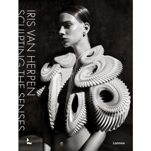 Lannoo Publishers Iris van Herpen (inbunden, eng)